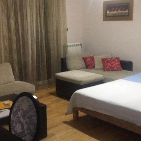 Apartman Snow White Nowy Sad Zewnętrze zdjęcie