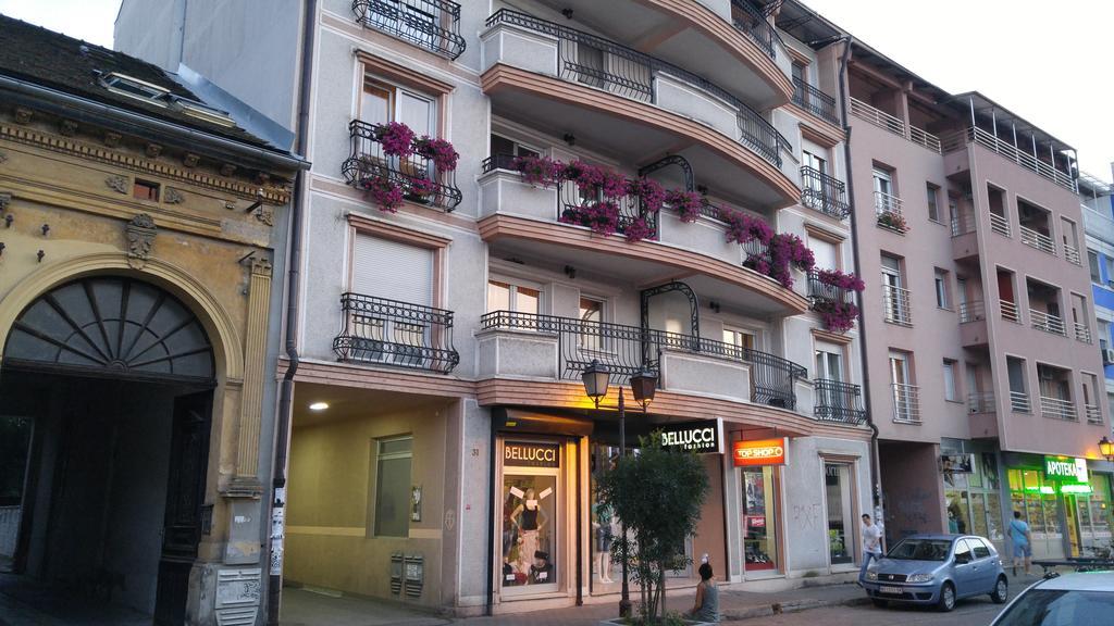 Apartman Snow White Nowy Sad Zewnętrze zdjęcie